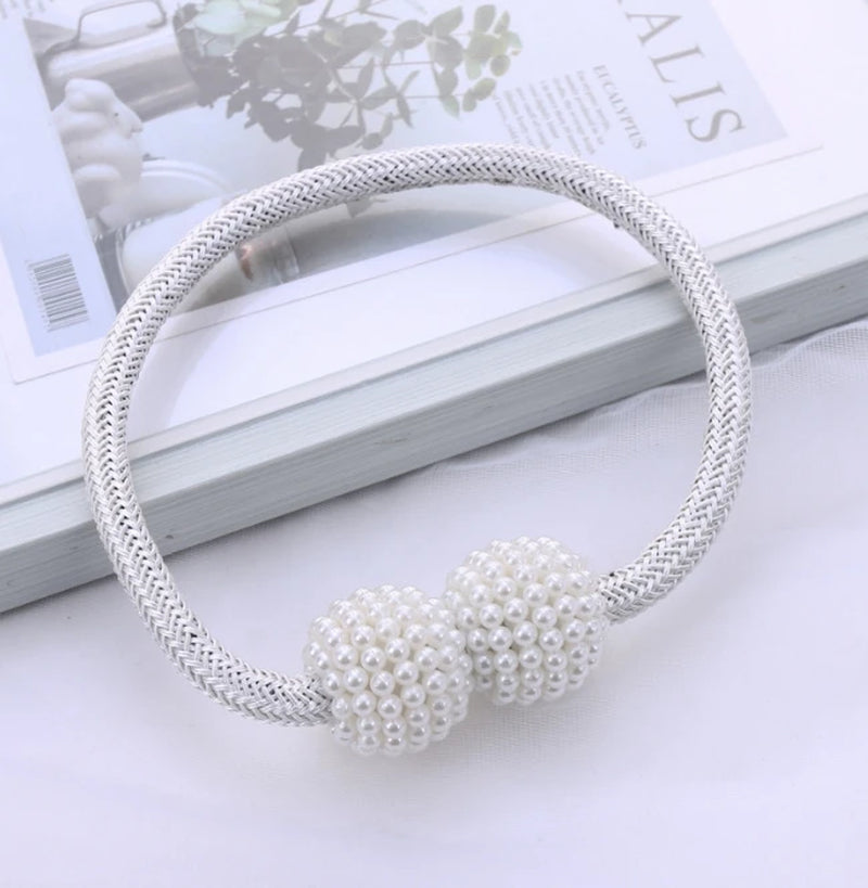 Elevate Your Home Decor with Elegant Pearl Magnetic Curtain Clips - 1 or 2 Pack Options Available